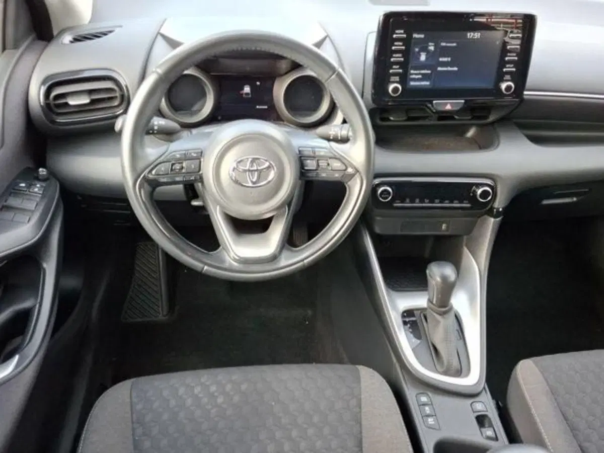 Toyota Yaris Cross usata a Roma (8)