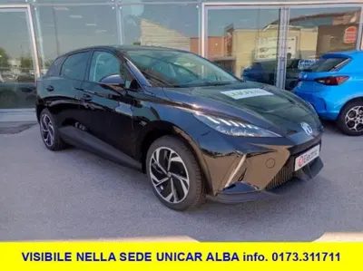 Mg MG4 MG4 Luxury 64 KWh nuova a Alba