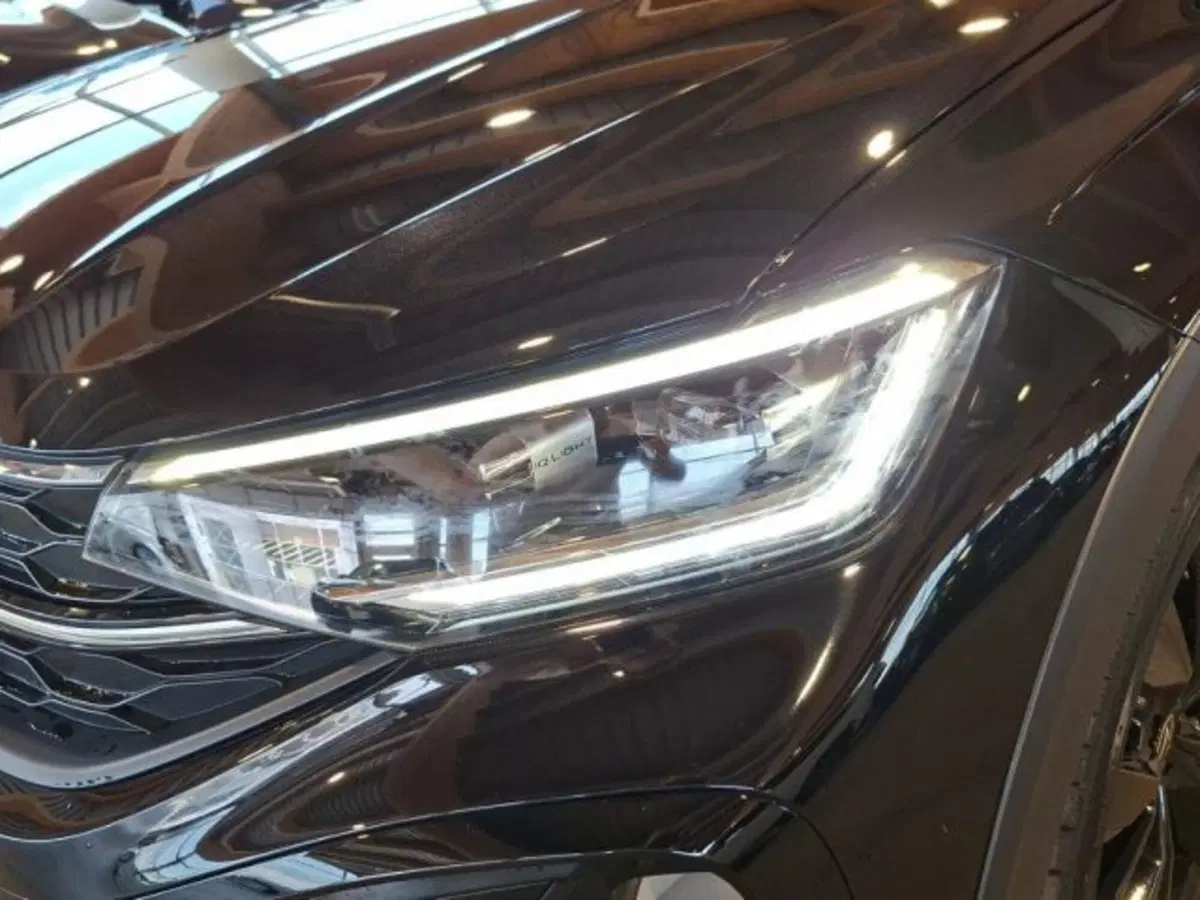 Volkswagen Taigo usata a Verona (5)