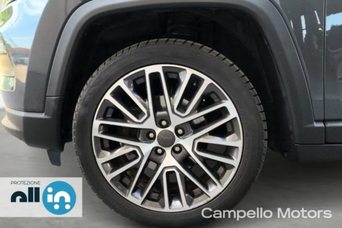 Jeep Compass usata a Venezia (16)