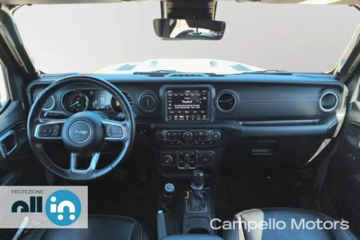 Jeep Wrangler Unlimited usata a Venezia (6)