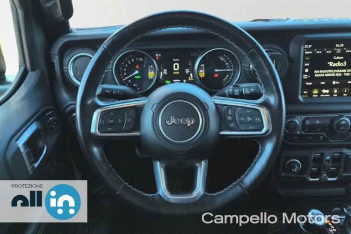 Jeep Wrangler Unlimited usata a Venezia (7)