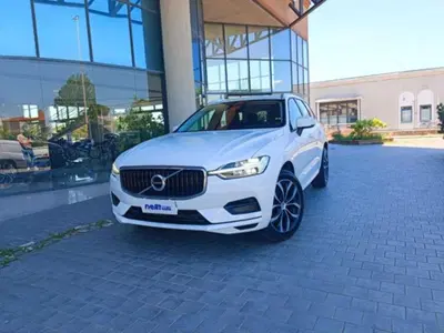 Volvo XC60 D4 AWD Geartronic Business del 2018 usata a Castelfranco di Sotto