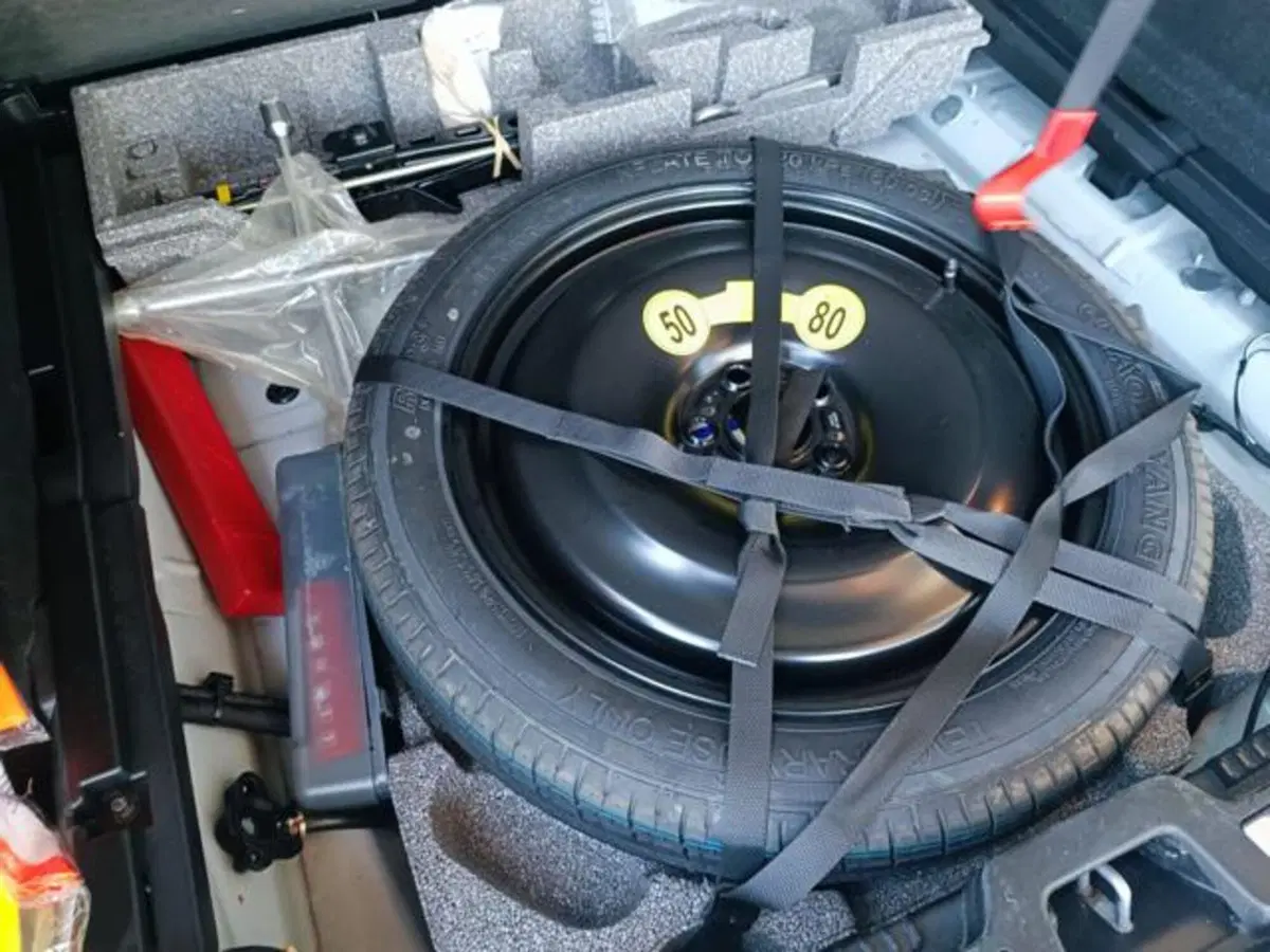 Volvo XC60 usata a Pisa (18)
