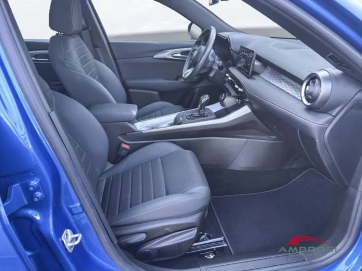 Alfa Romeo Tonale usata a Perugia (11)