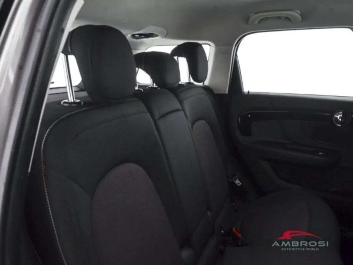 MINI Mini Countryman usata a Perugia (11)