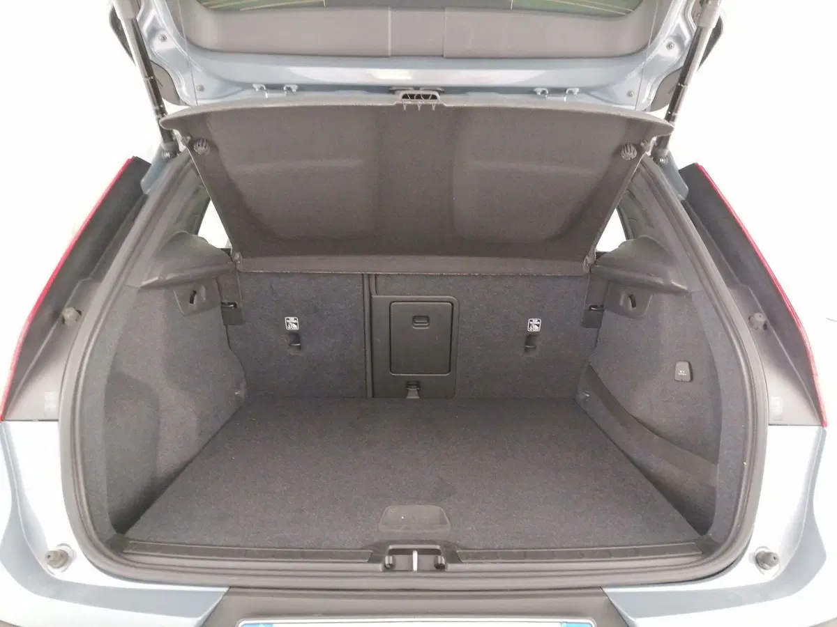 Volvo XC40 usata a Roma (10)