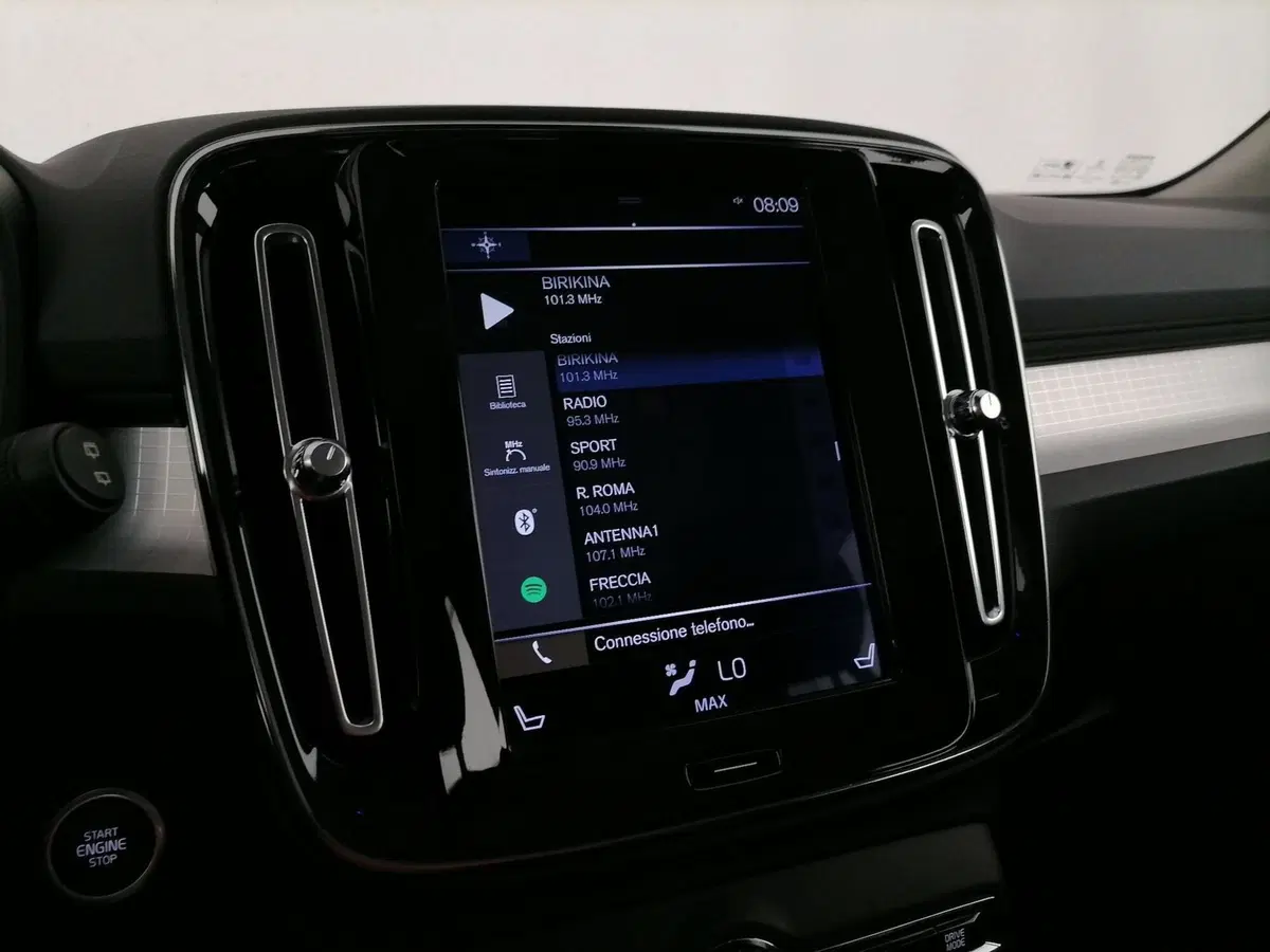 Volvo XC40 usata a Roma (19)