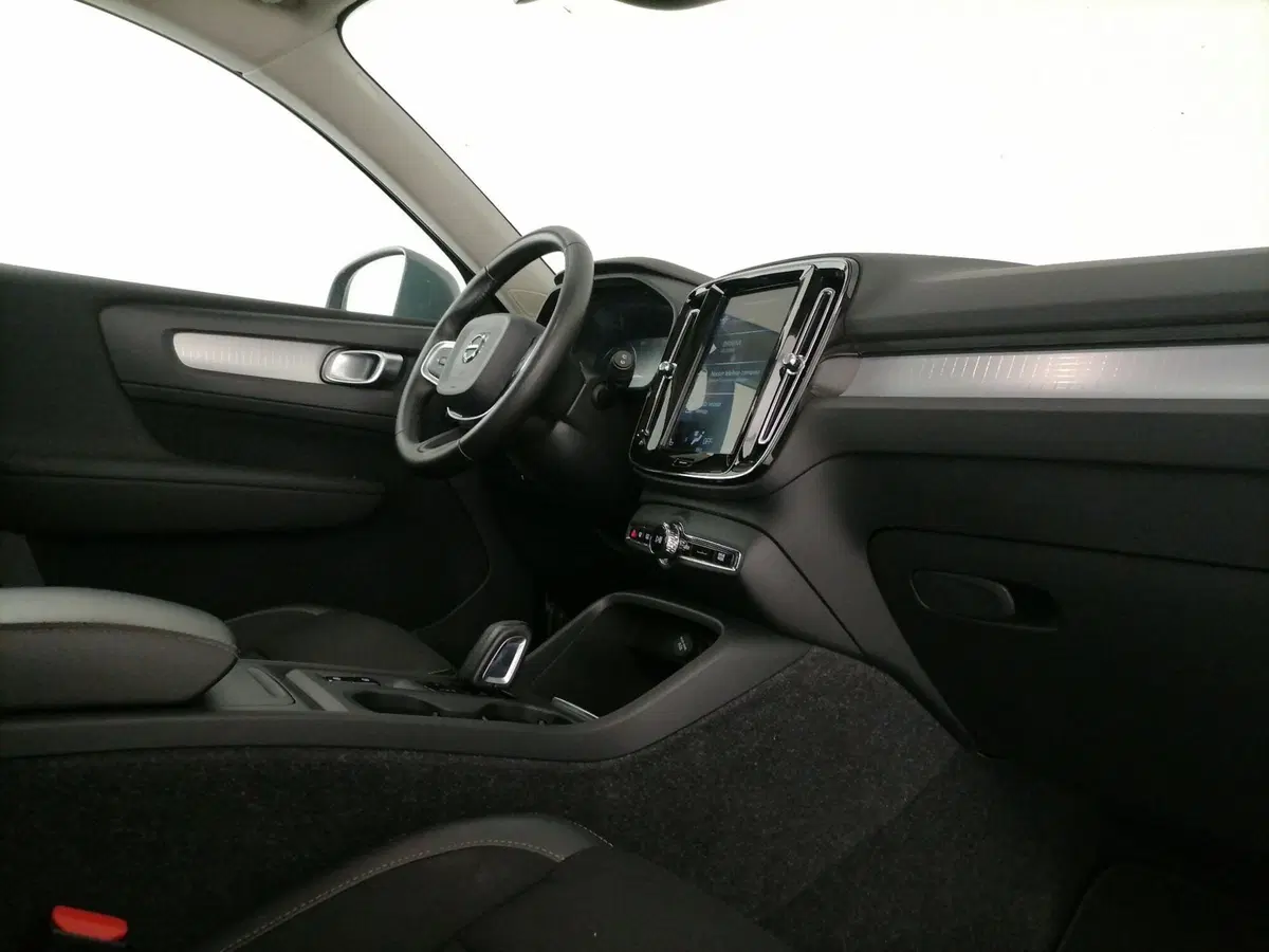 Volvo XC40 usata a Roma (7)