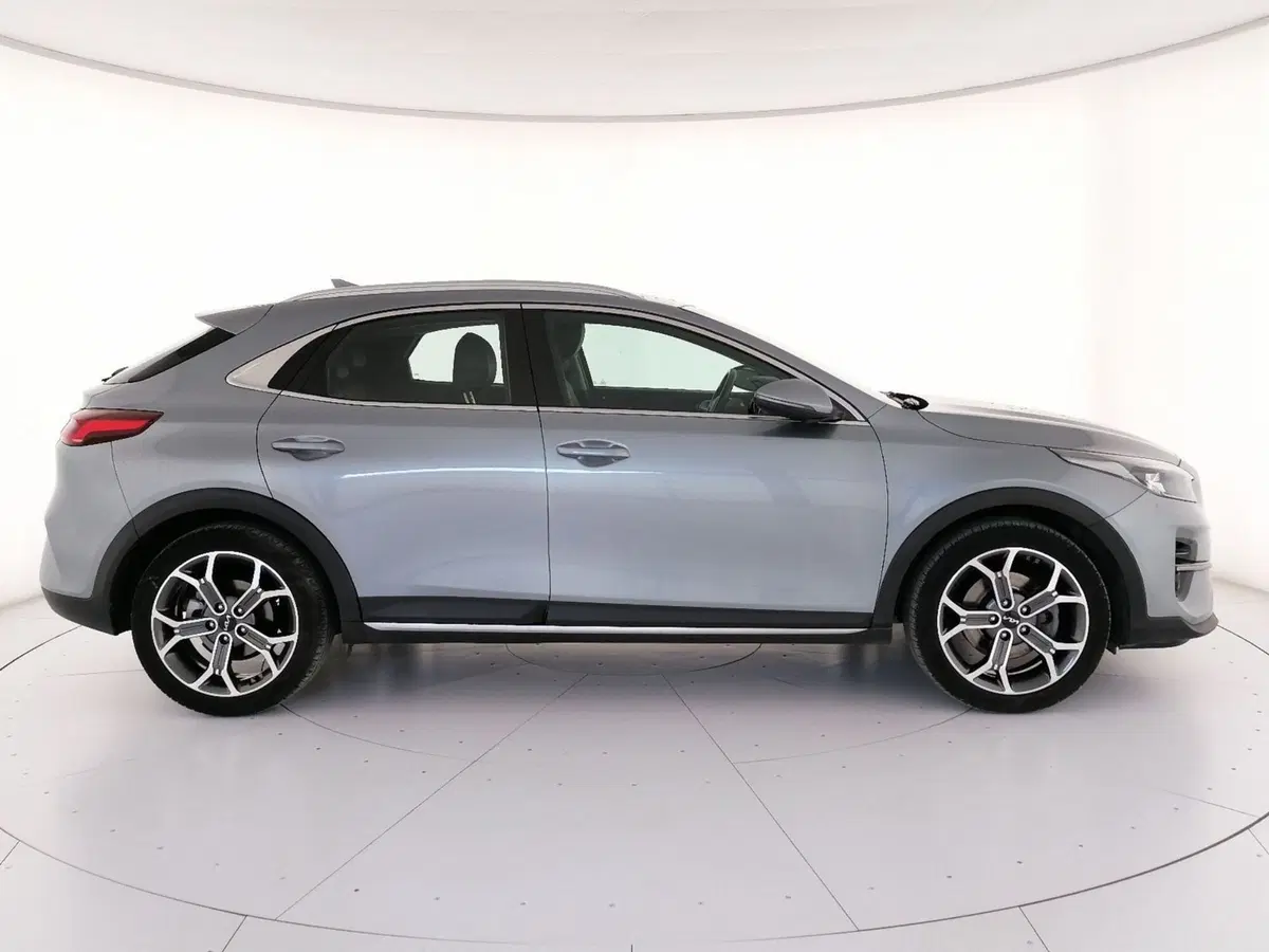 Kia XCeed usata a Roma (3)