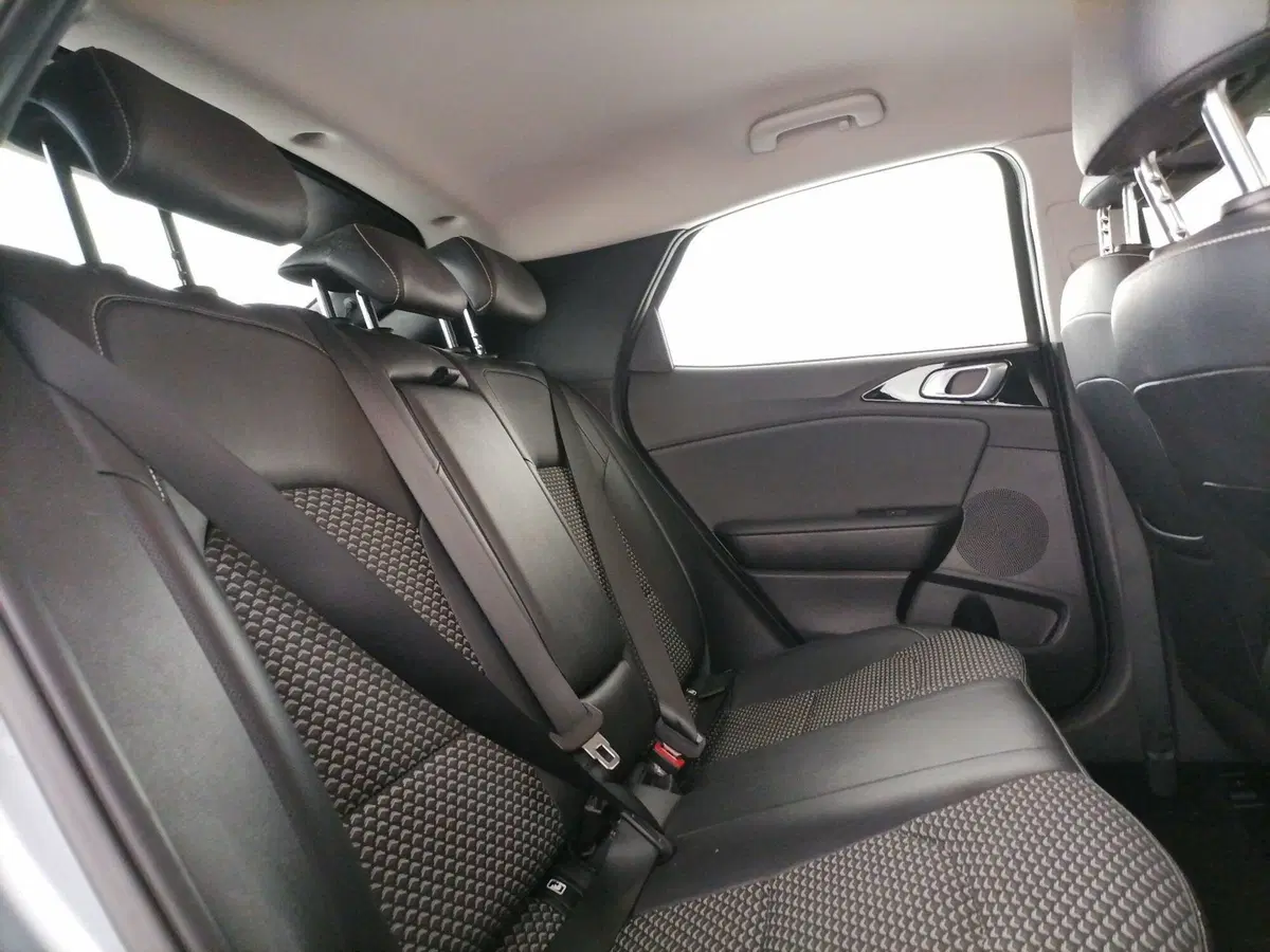 Kia XCeed usata a Roma (8)