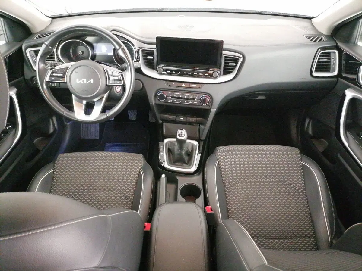 Kia XCeed usata a Roma (9)