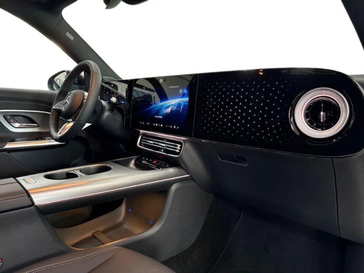 Mercedes-Benz GLB nuova a Rimini (12)