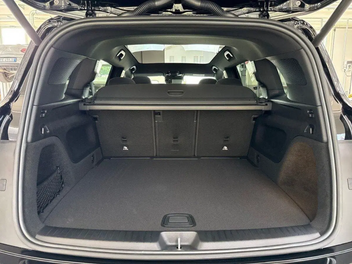 Mercedes-Benz GLB nuova a Rimini (7)