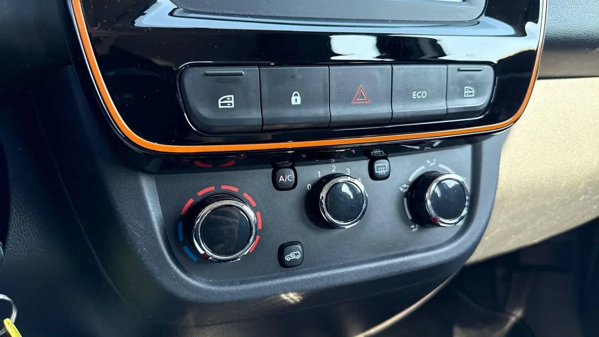 Dacia Spring usata a Treviso (10)