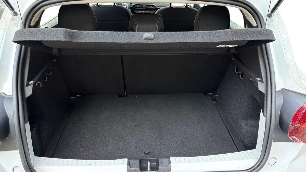 Dacia Sandero usata a Treviso (15)