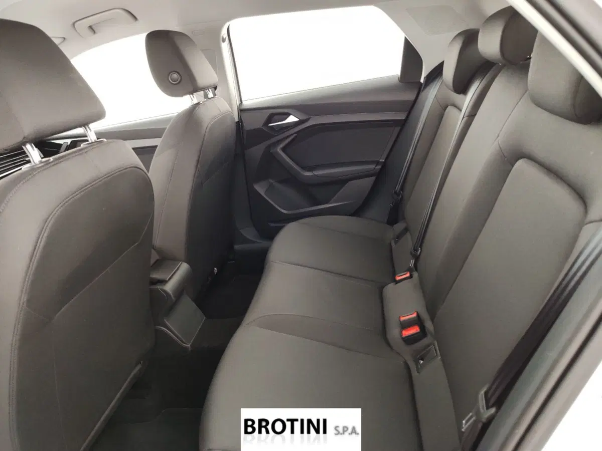 Audi A1 Sportback usata a La Spezia (10)