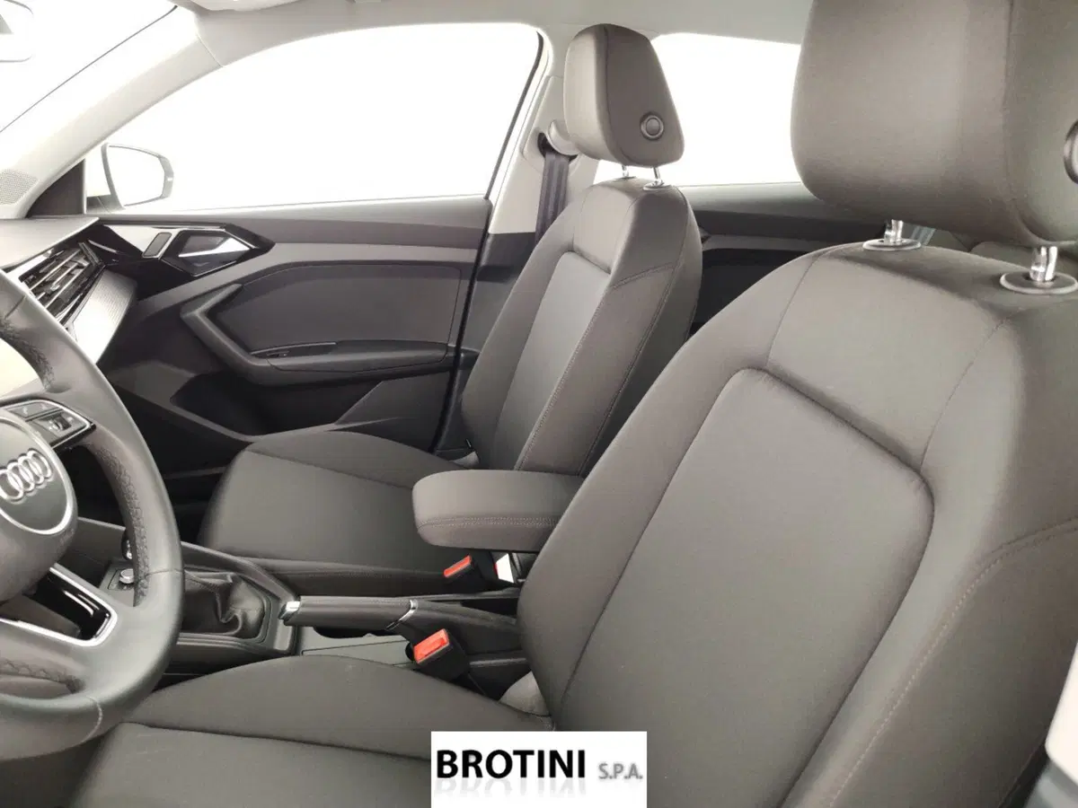 Audi A1 Sportback usata a La Spezia (9)