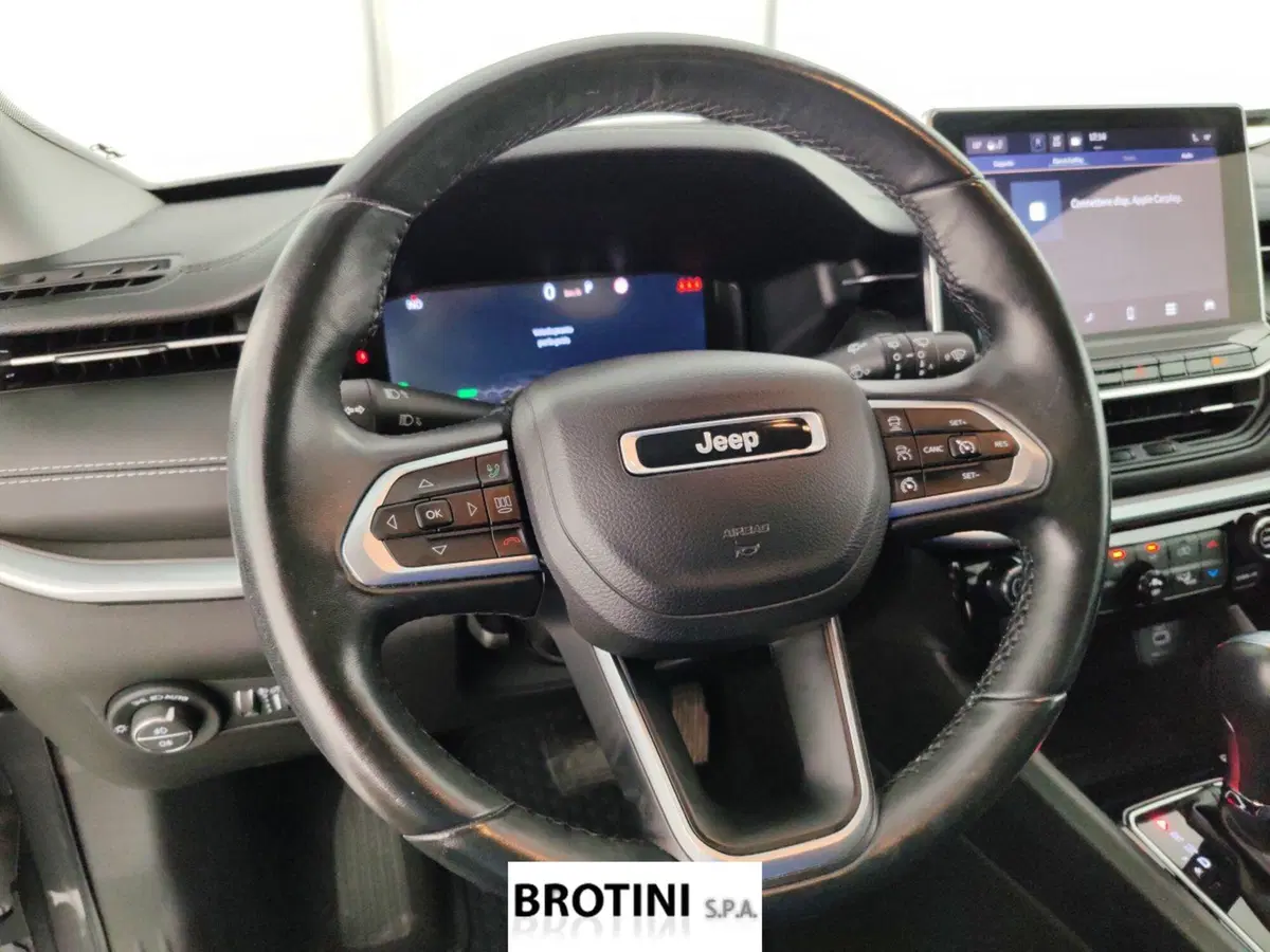 Jeep Compass usata a Massa-Carrara (14)