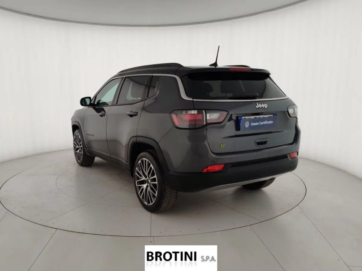 Jeep Compass usata a Massa-Carrara (2)