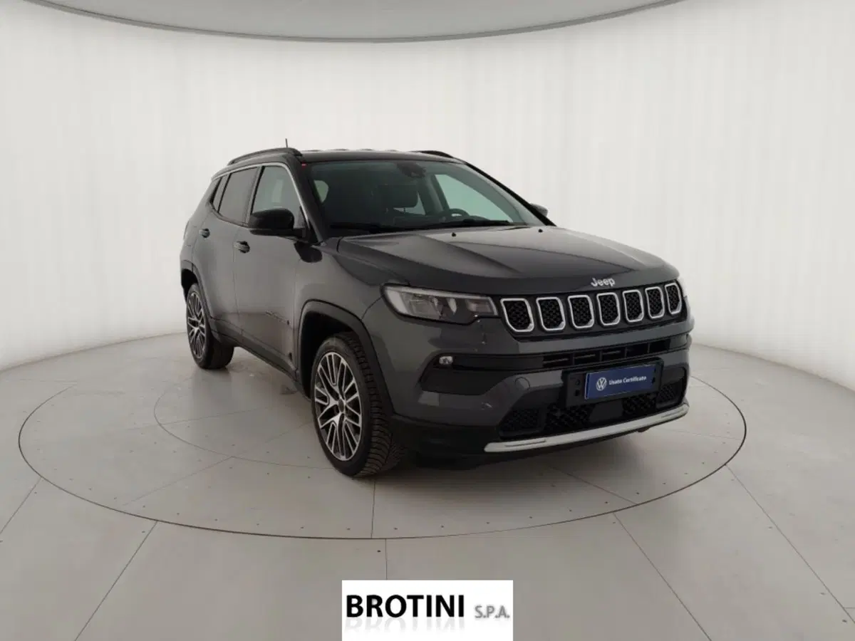 Jeep Compass usata a Massa-Carrara (4)