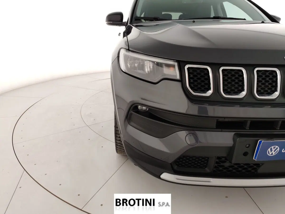 Jeep Compass usata a Massa-Carrara (5)