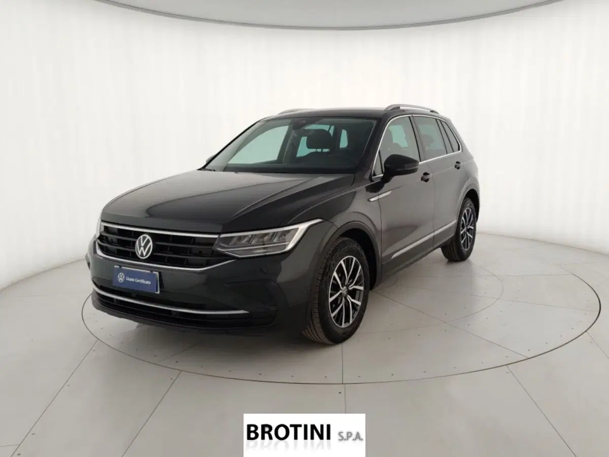 Volkswagen Tiguan usata a Massa-Carrara