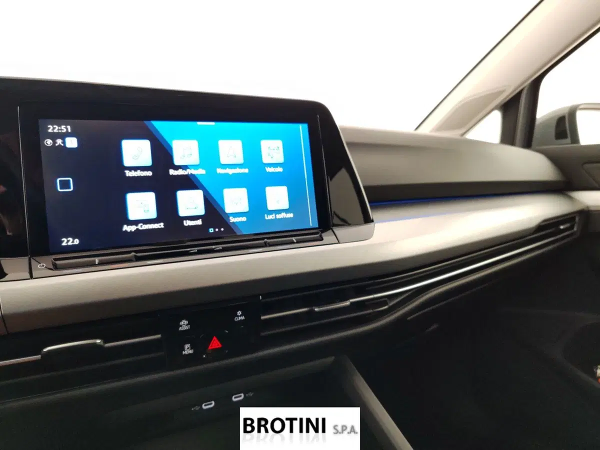 Volkswagen Golf usata a Massa-Carrara (12)
