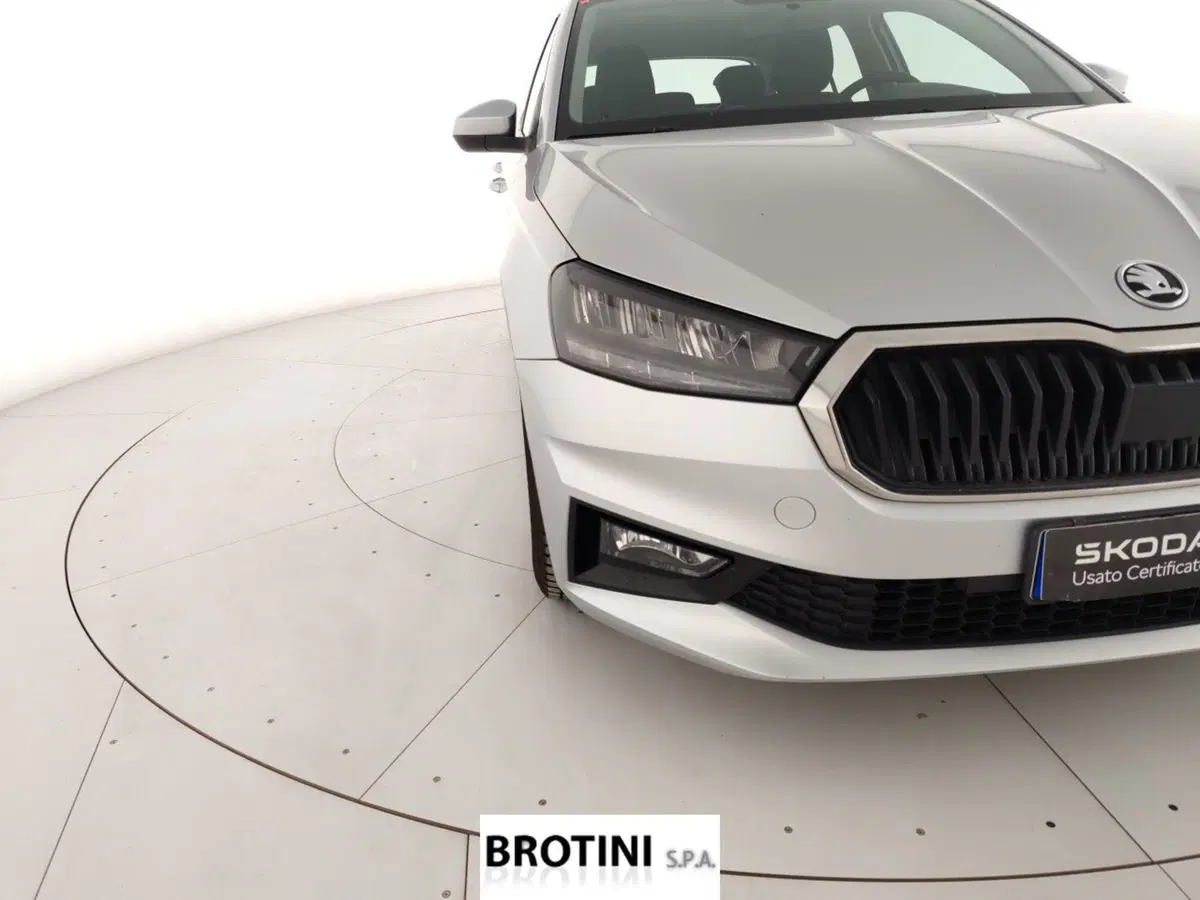 Skoda Fabia usata a Massa-Carrara (5)