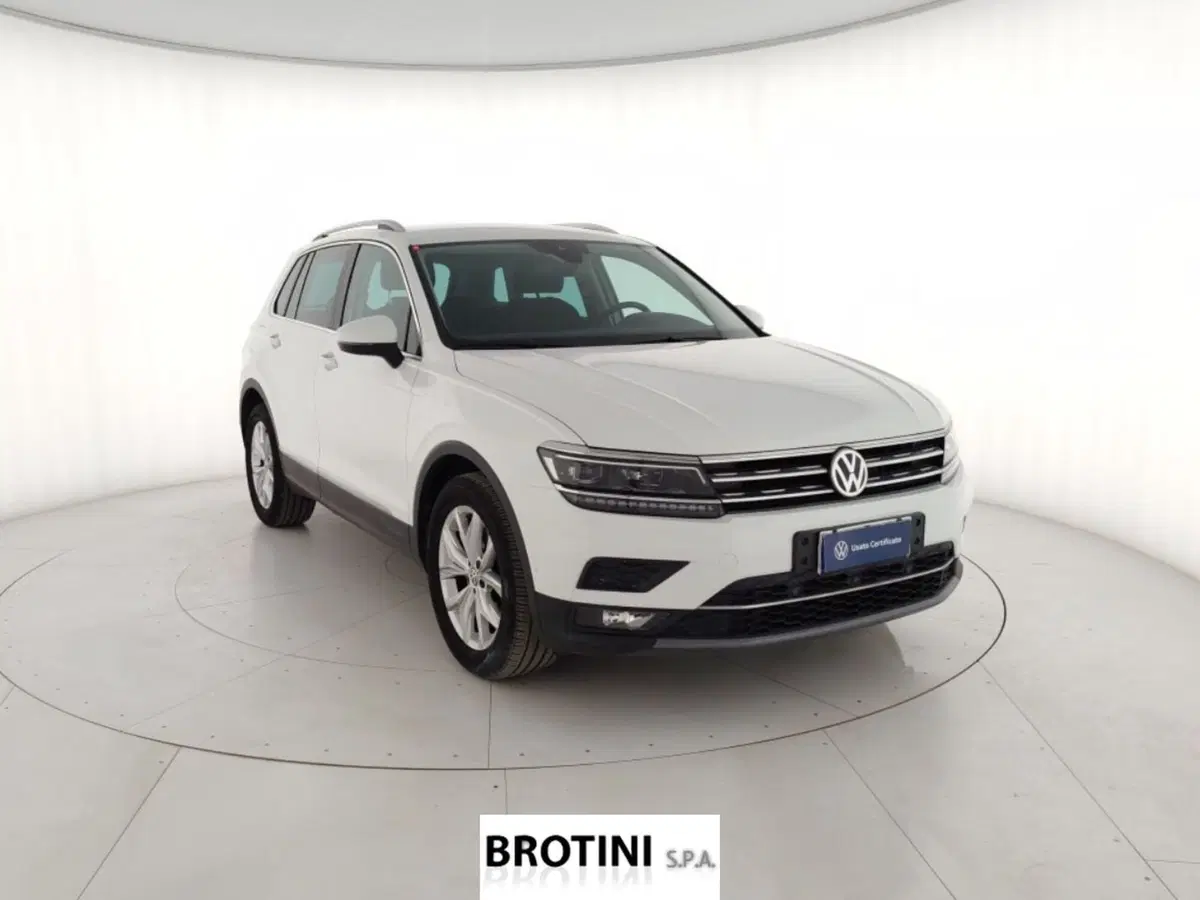 Volkswagen Tiguan usata a Massa-Carrara (4)