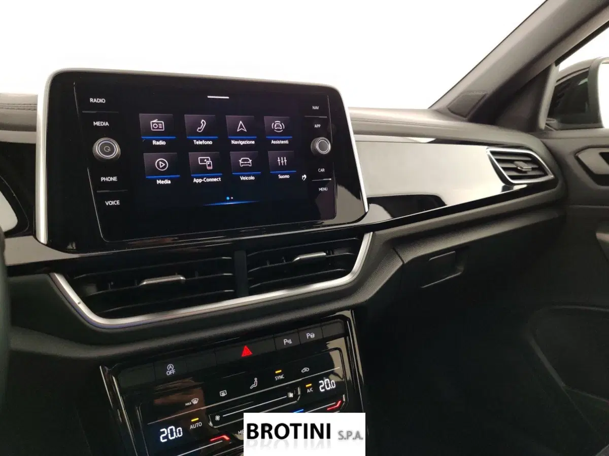 Volkswagen T-Roc usata a Massa-Carrara (12)