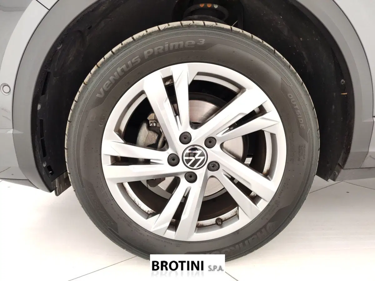Volkswagen T-Roc usata a Massa-Carrara (6)