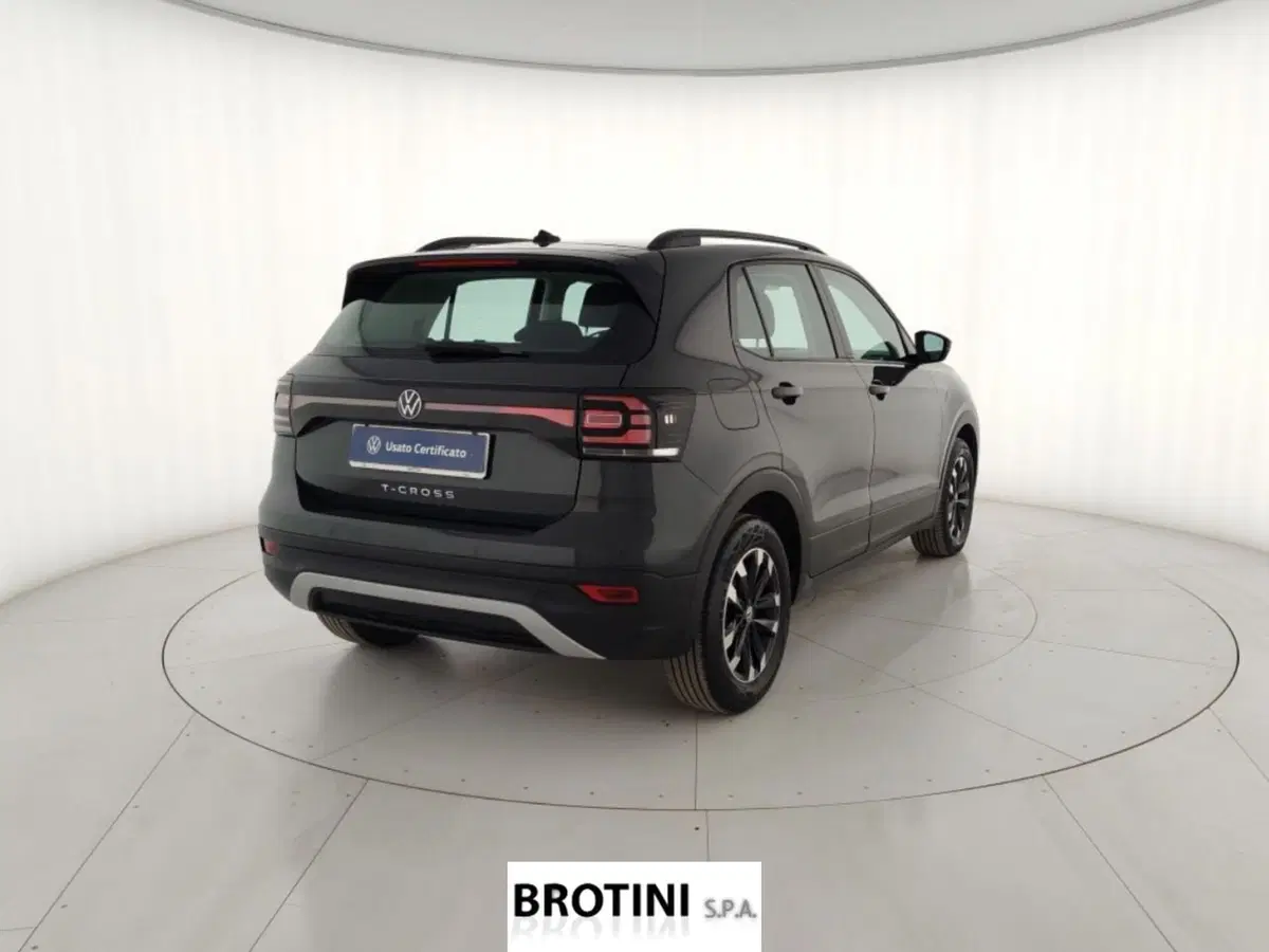 Volkswagen T-Cross usata a Massa-Carrara (3)