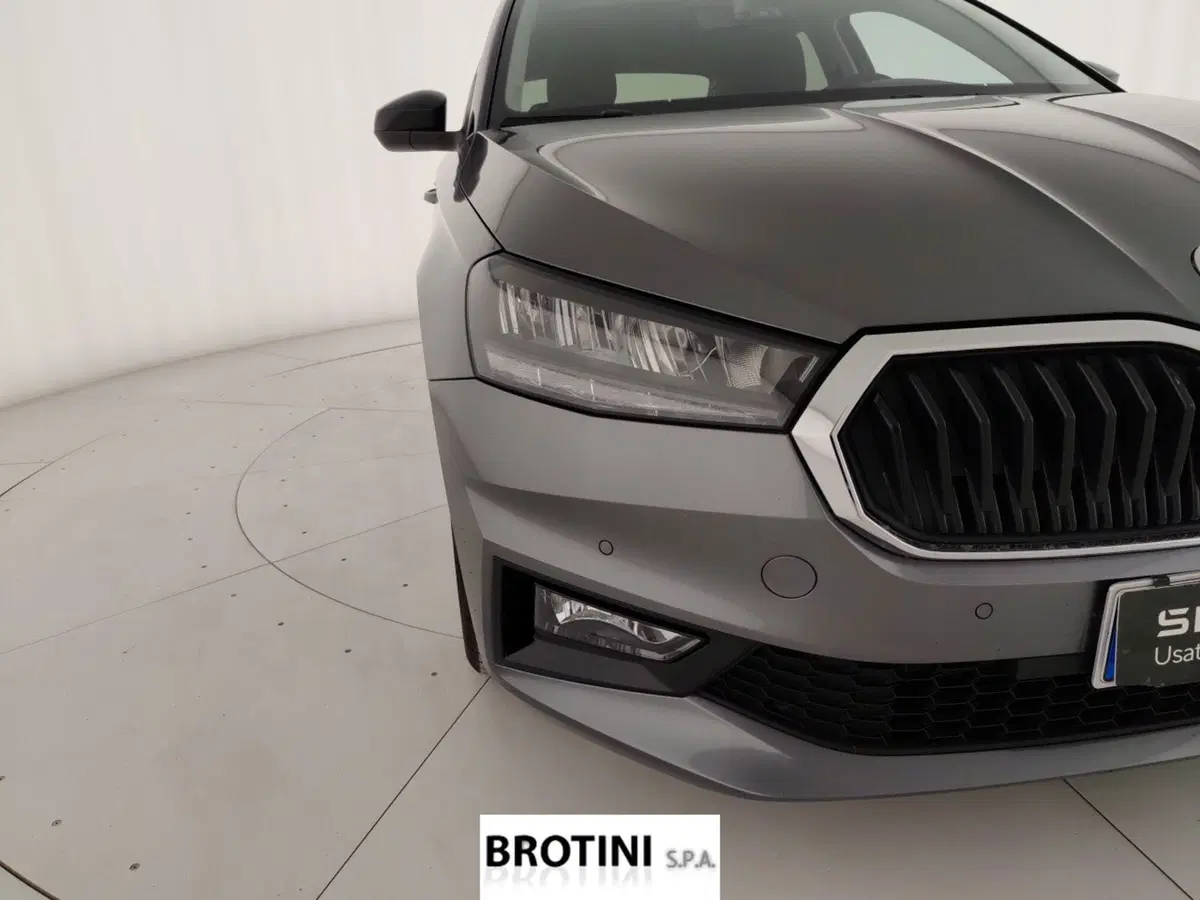 Skoda Fabia usata a Massa-Carrara (5)