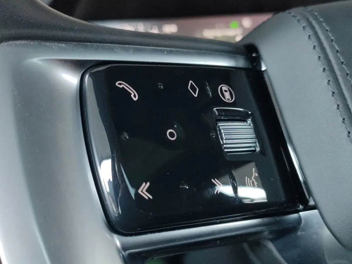 Land Rover Range Rover usata a Lecco (13)