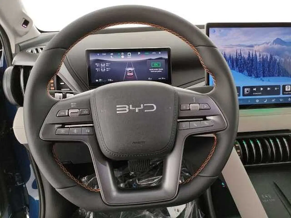 Byd Atto 3 nuova a Caserta (10)