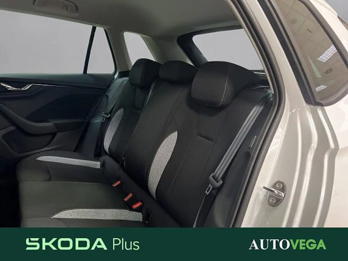 Skoda Kamiq nuova a Vicenza (12)