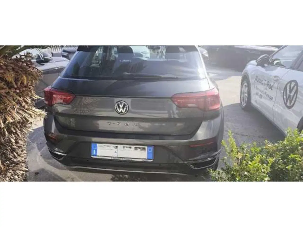 Volkswagen T-Roc usata a Avellino (4)