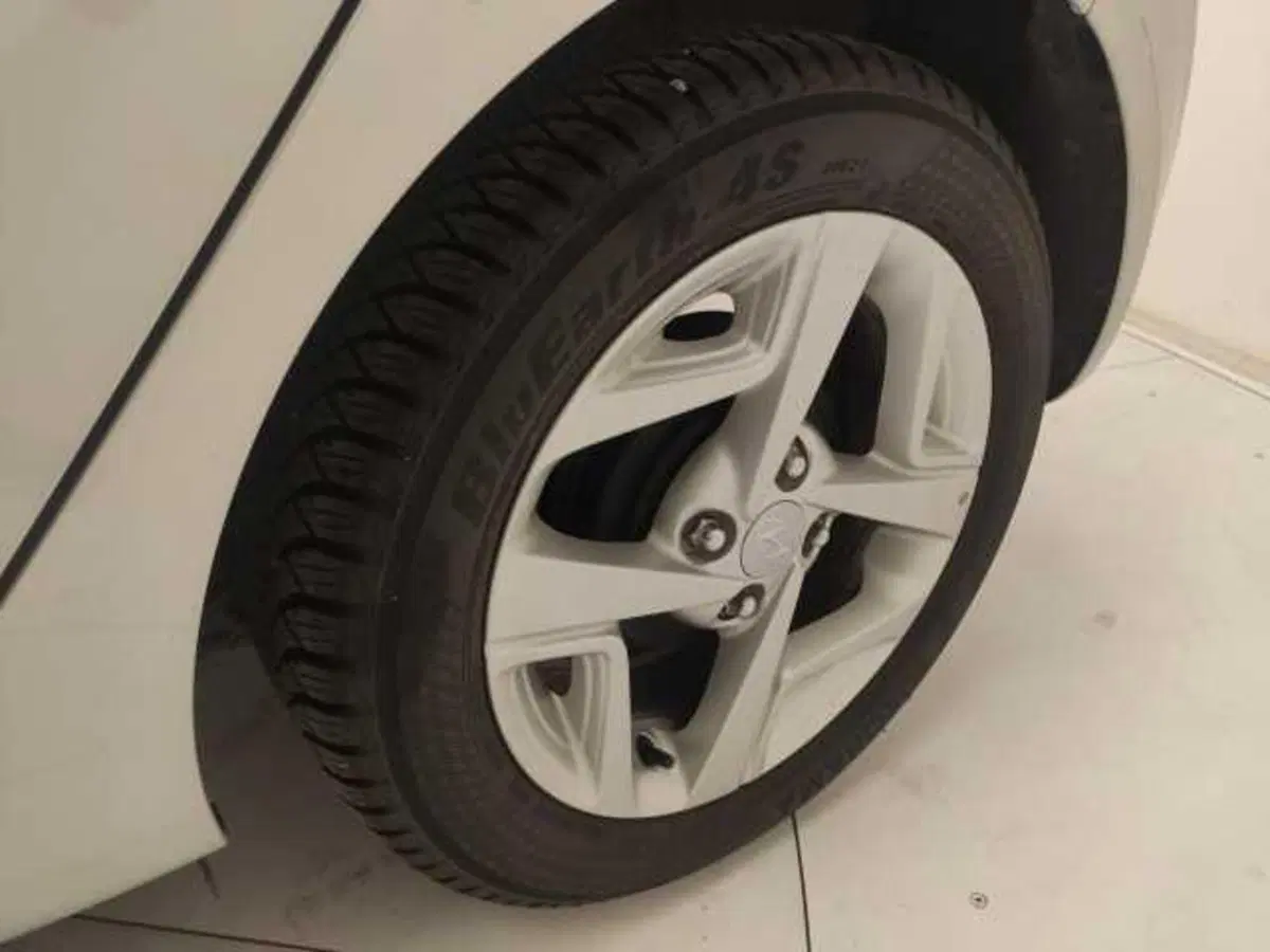 Hyundai i10 usata a Avellino (11)