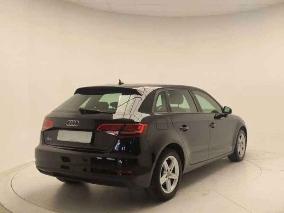 Audi A3 Sportback usata a Avellino (7)
