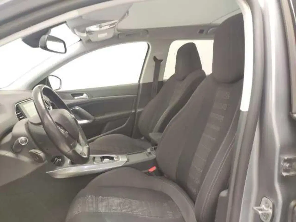 Peugeot 308 SW usata a Avellino (13)