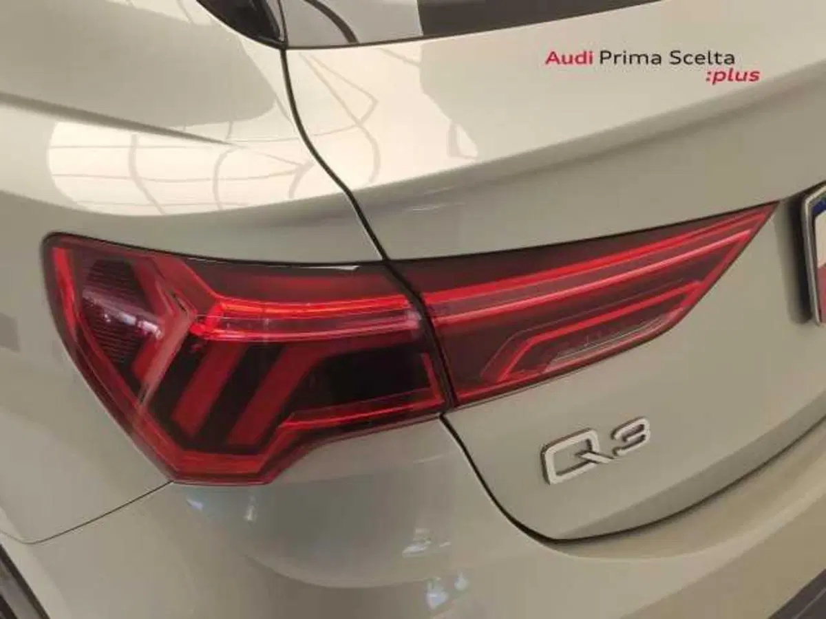 Audi Q3 Sportback usata a Avellino (10)
