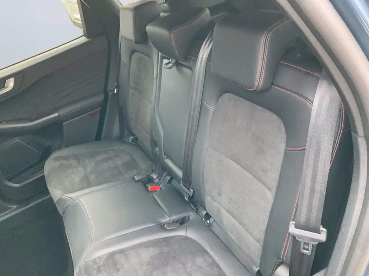 Ford Kuga usata a Milano (10)