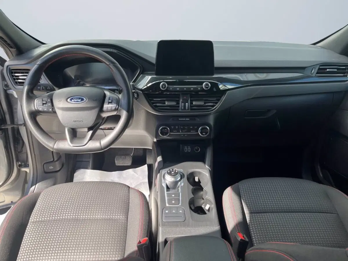 Ford Kuga usata a Milano (11)