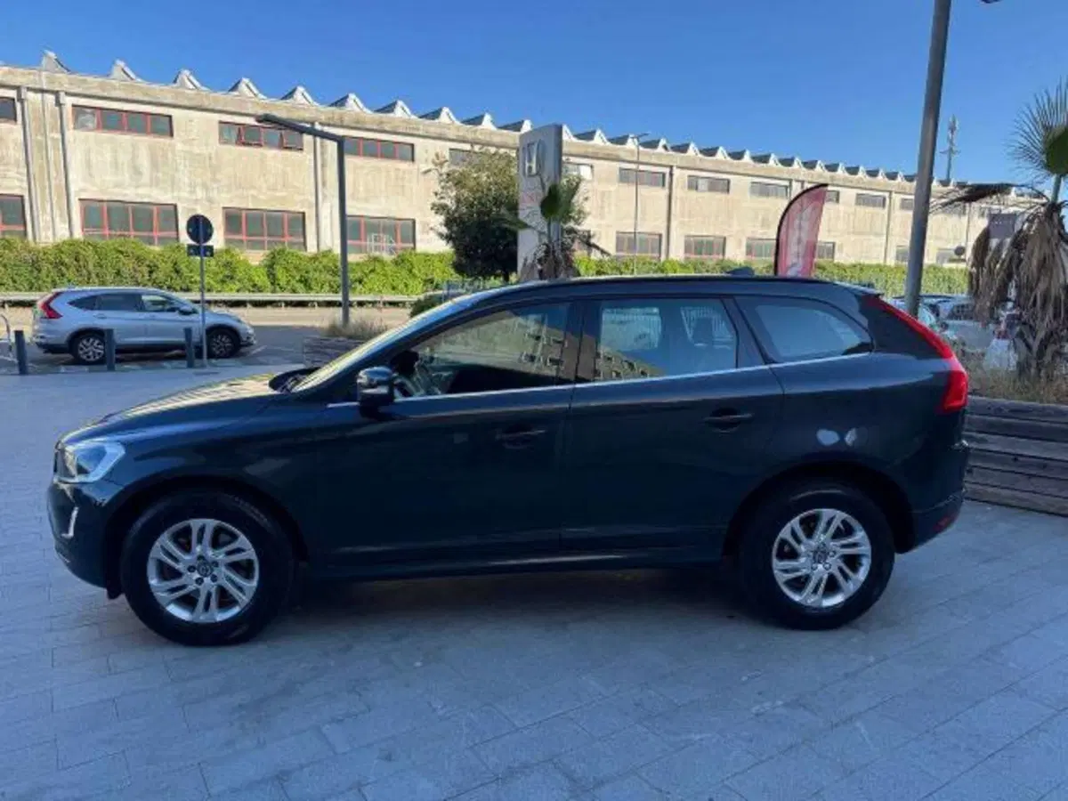 Volvo XC60 usata a Savona (3)