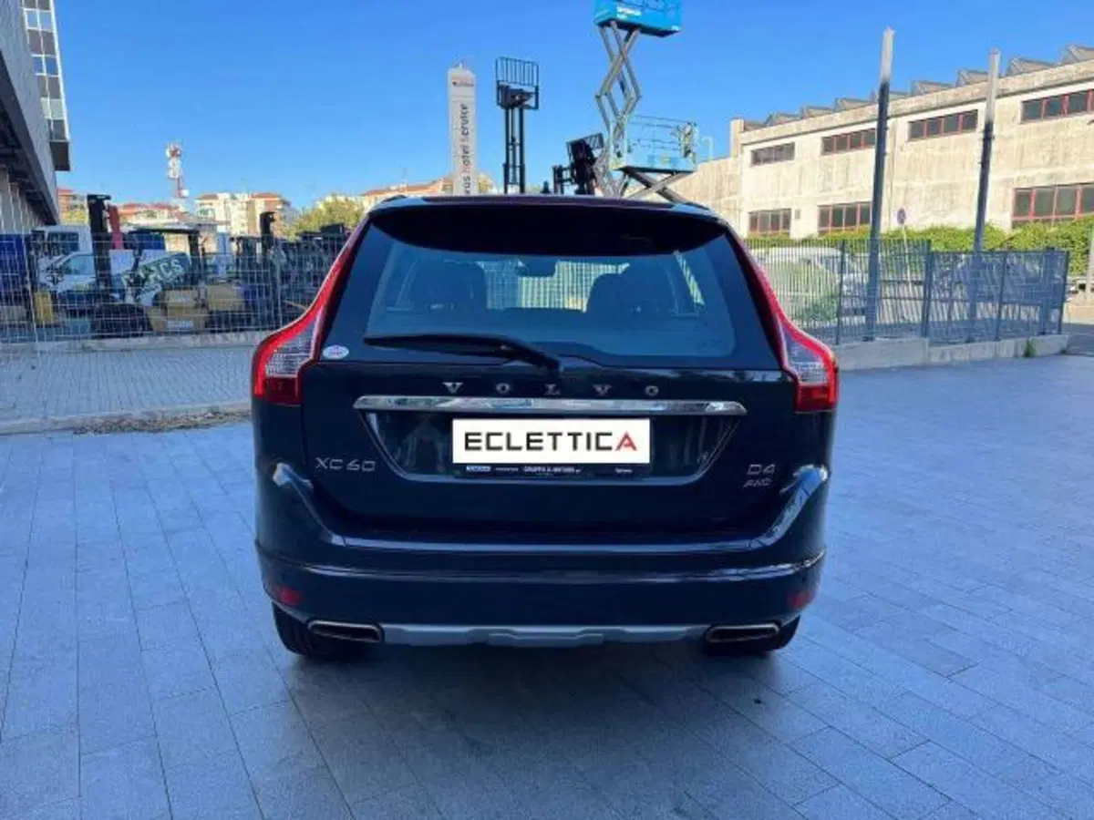 Volvo XC60 usata a Savona (5)
