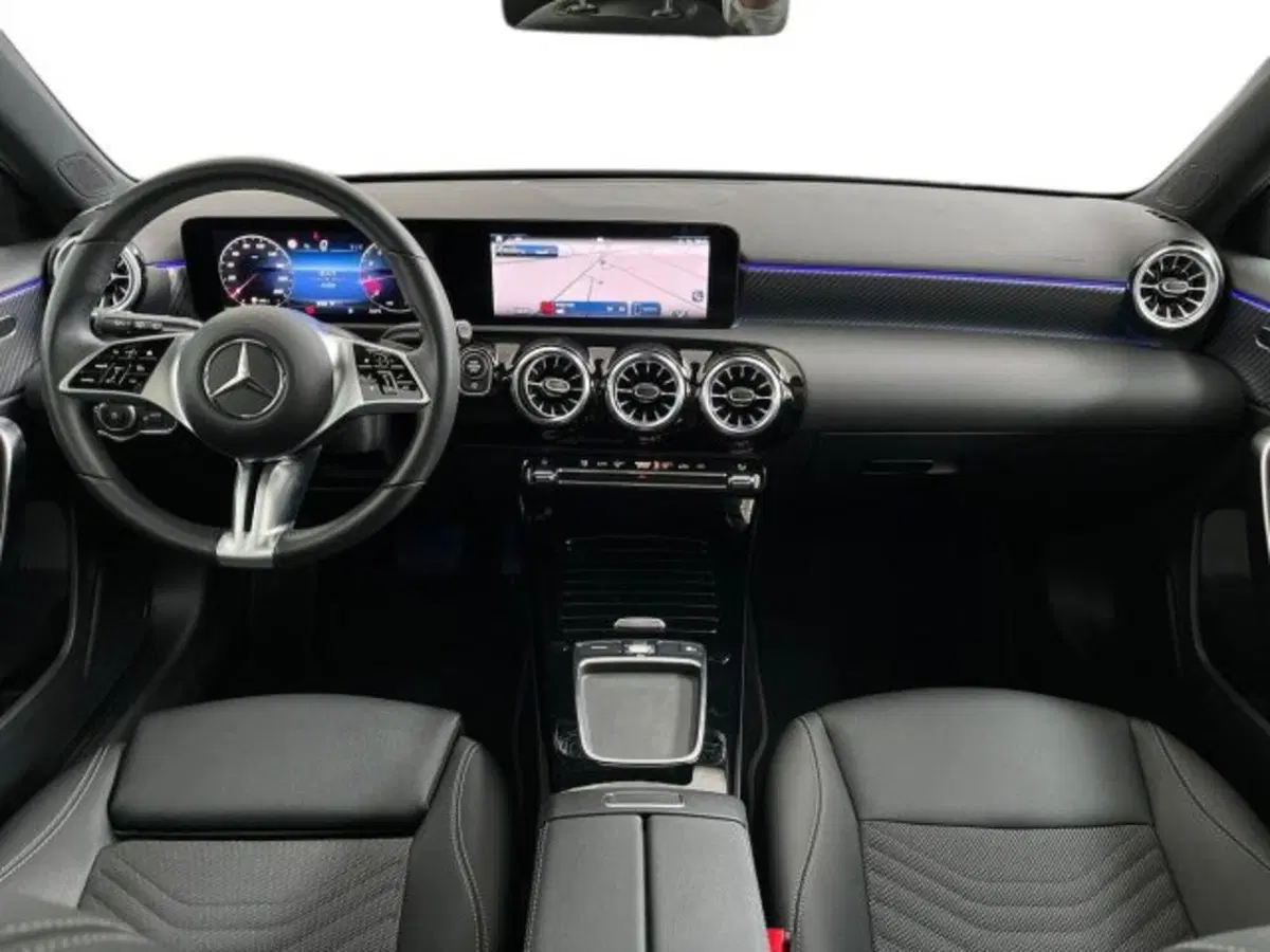 Mercedes-Benz Classe A Sedan usata a Verona (9)