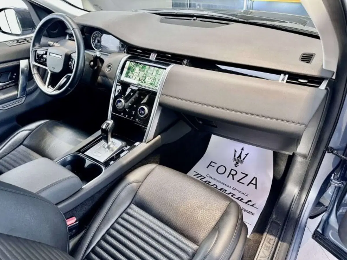 Land Rover Discovery Sport usata a Torino (13)