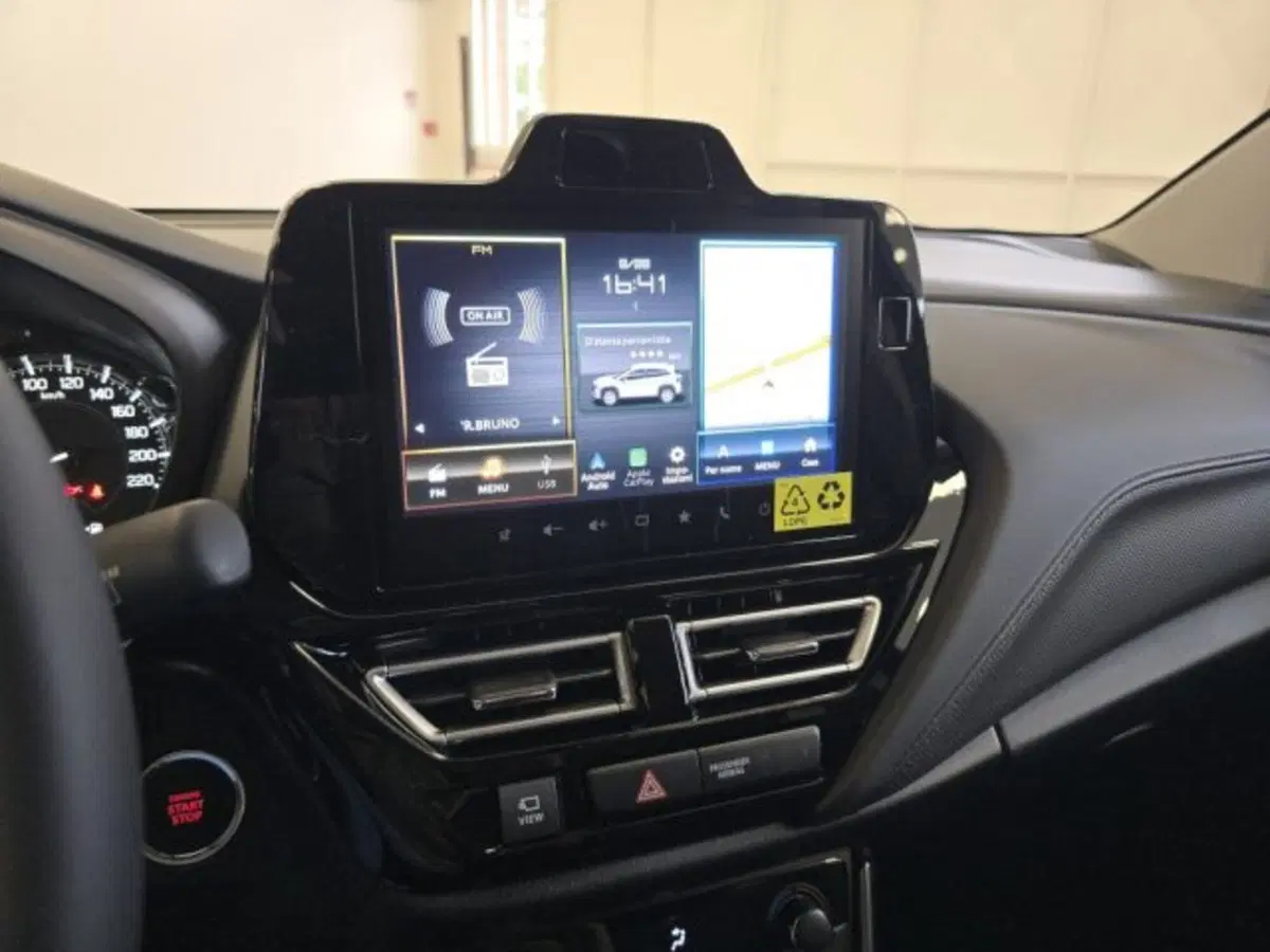 Suzuki S-Cross nuova a Reggio Emilia (17)