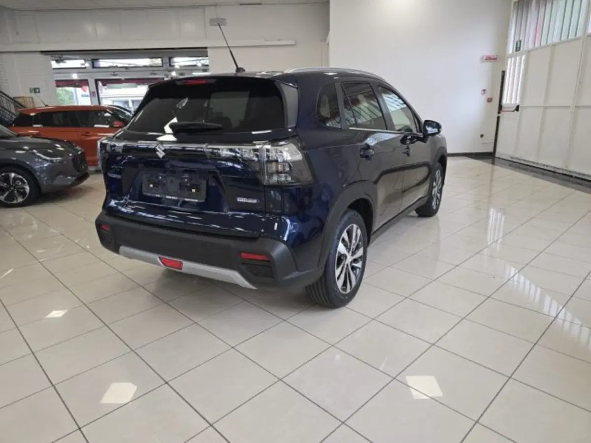Suzuki S-Cross nuova a Reggio Emilia (6)
